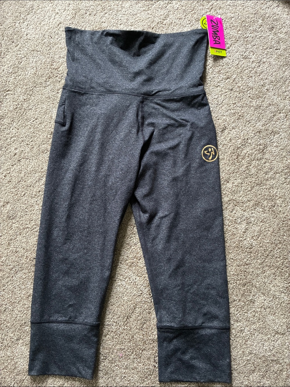 Zumba High-Waist Black Cropped Leggings with Gold Logo